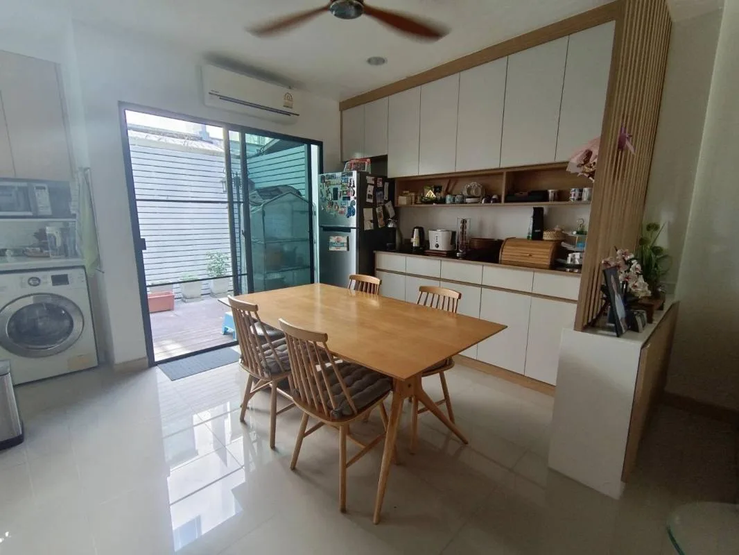 Property photos for Baan Klang Muang Rama 9-ramkhamhaeng