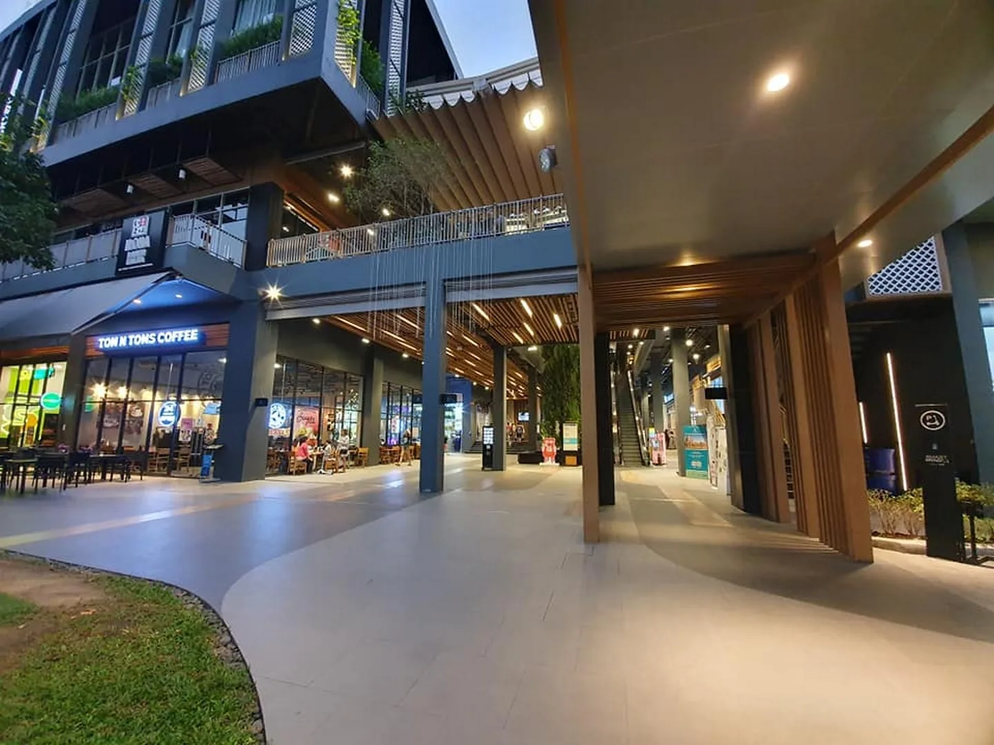 Property photos for The Base Park West Sukhumvit 77