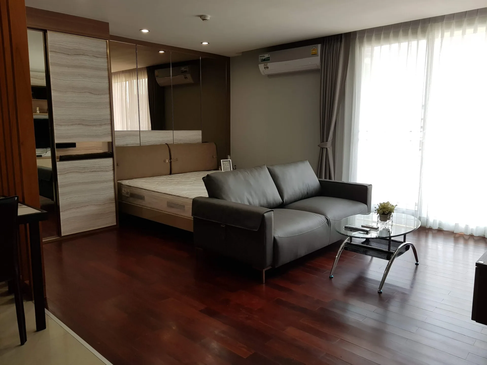 Property photos for L3 Avenue