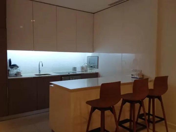 Property photos for 185 Rajadamri