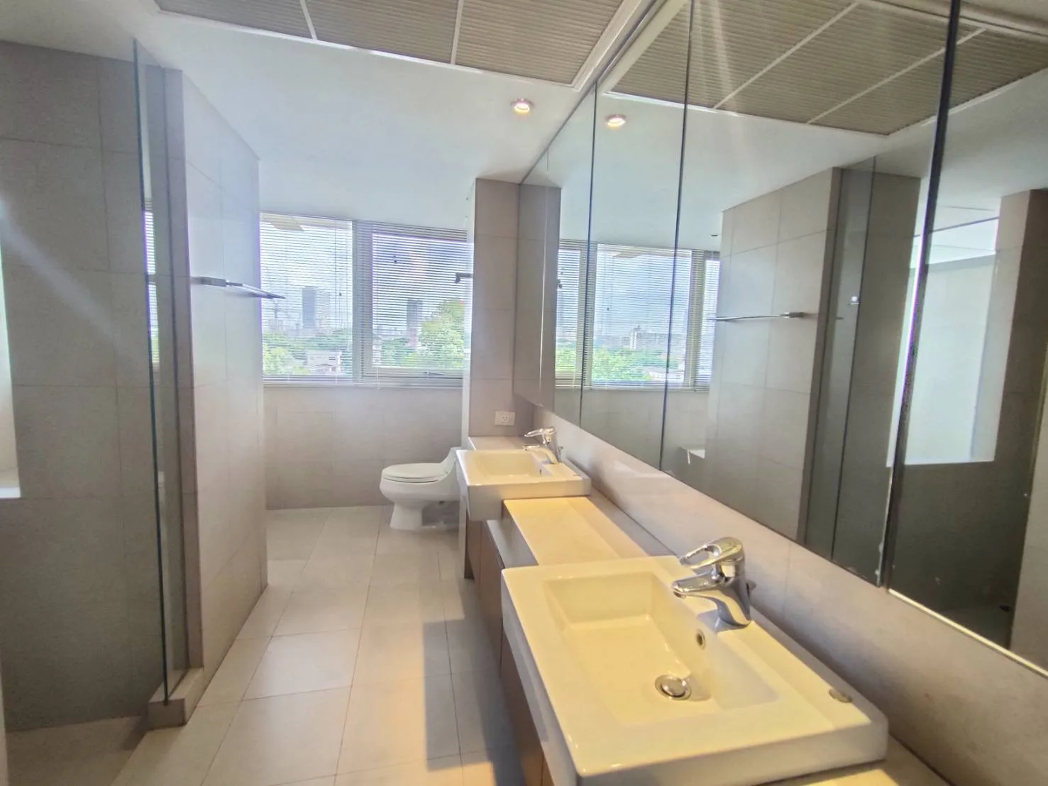 Property photos for Ruamrudee House