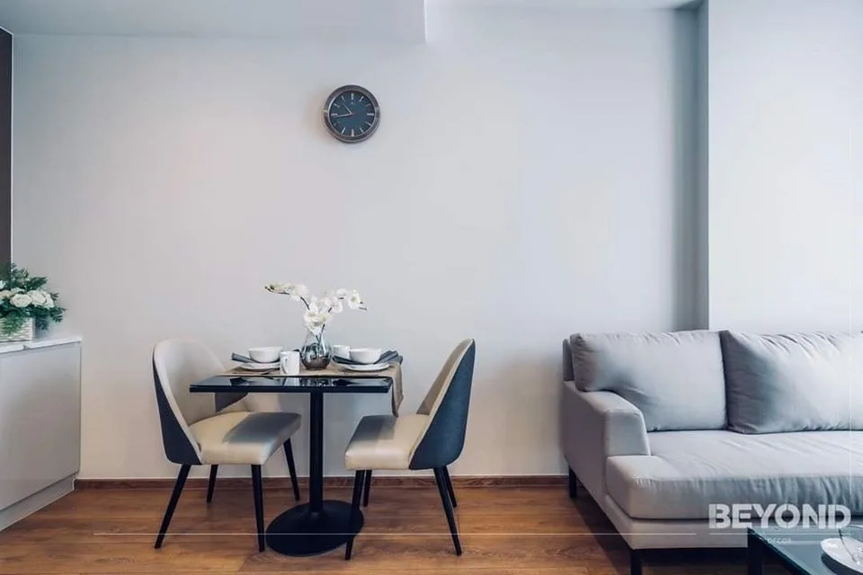 Property photos for Noble BE 33