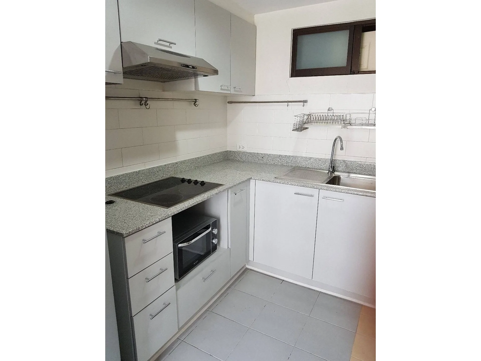 Property photos for Lumpini Place Phahol - Saphankhwai