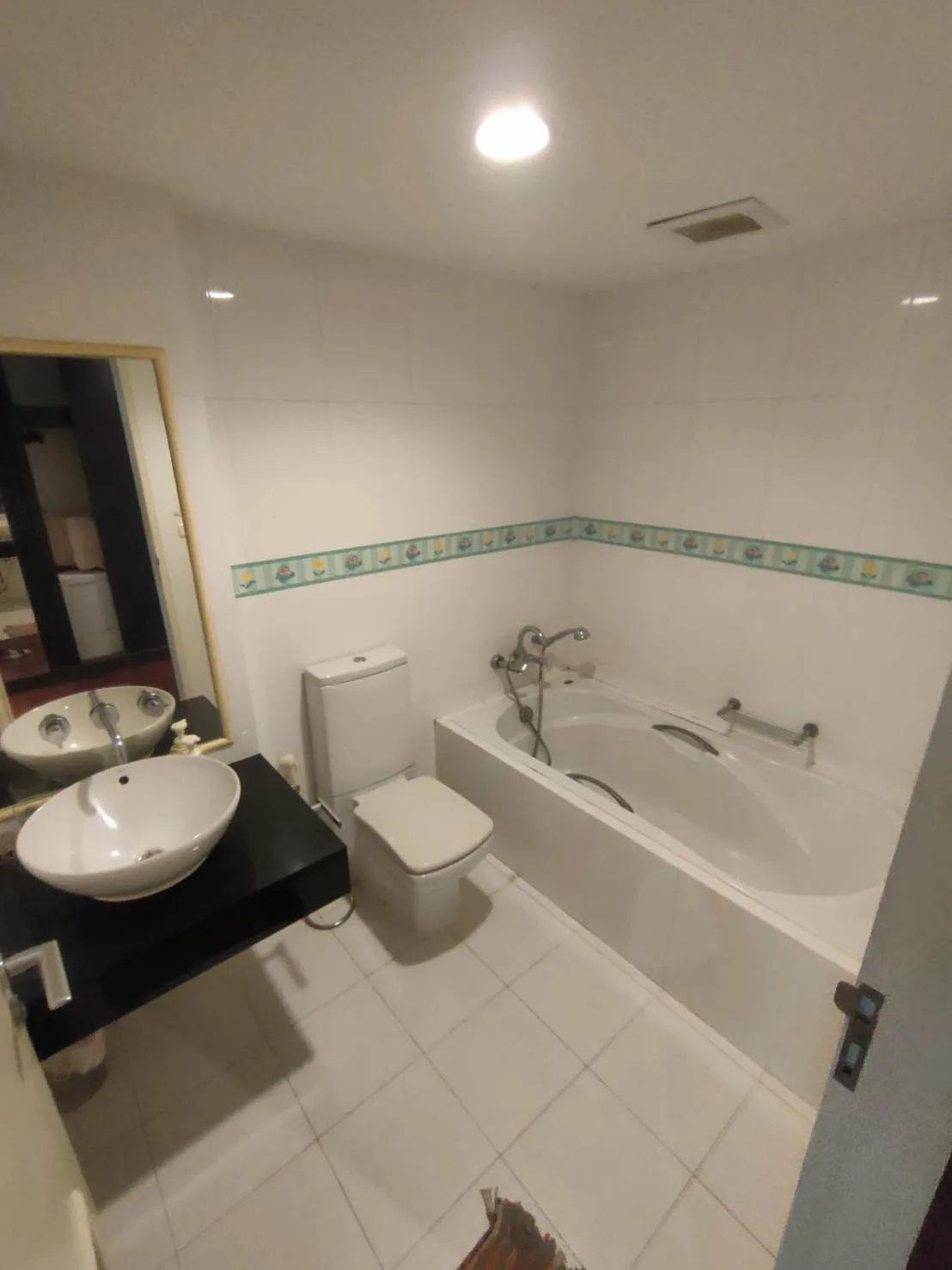 Property photos for Urbana Sukhumvit 15