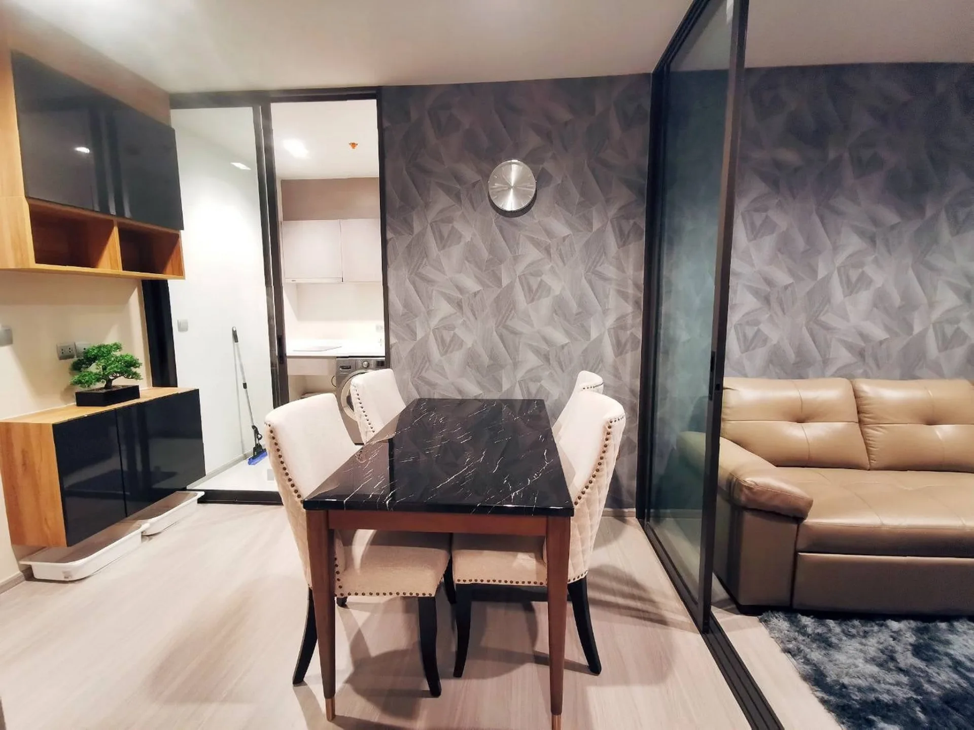 Property photos for LIFE Asoke - Rama 9