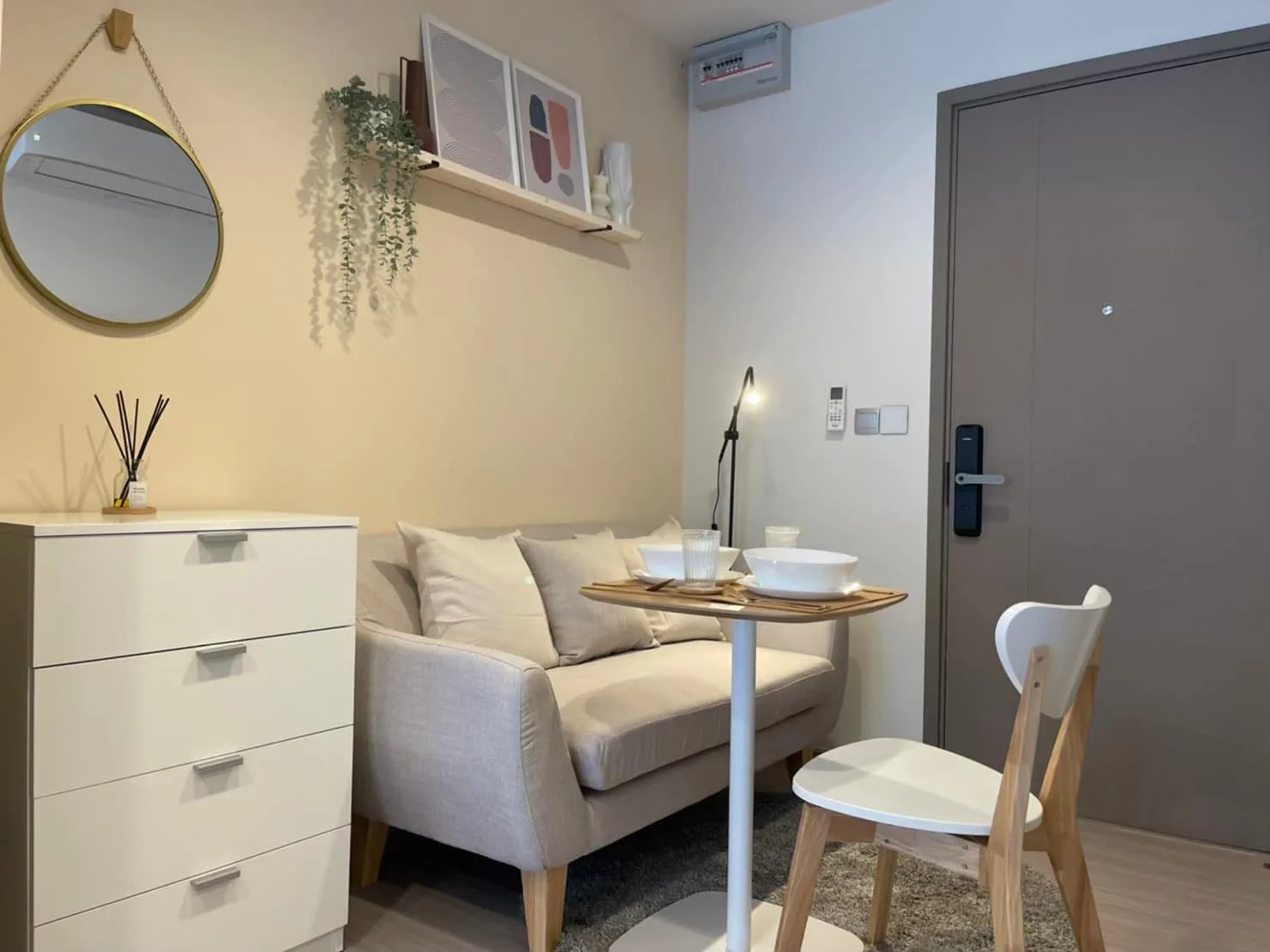 Property photos for Life Asoke Hype