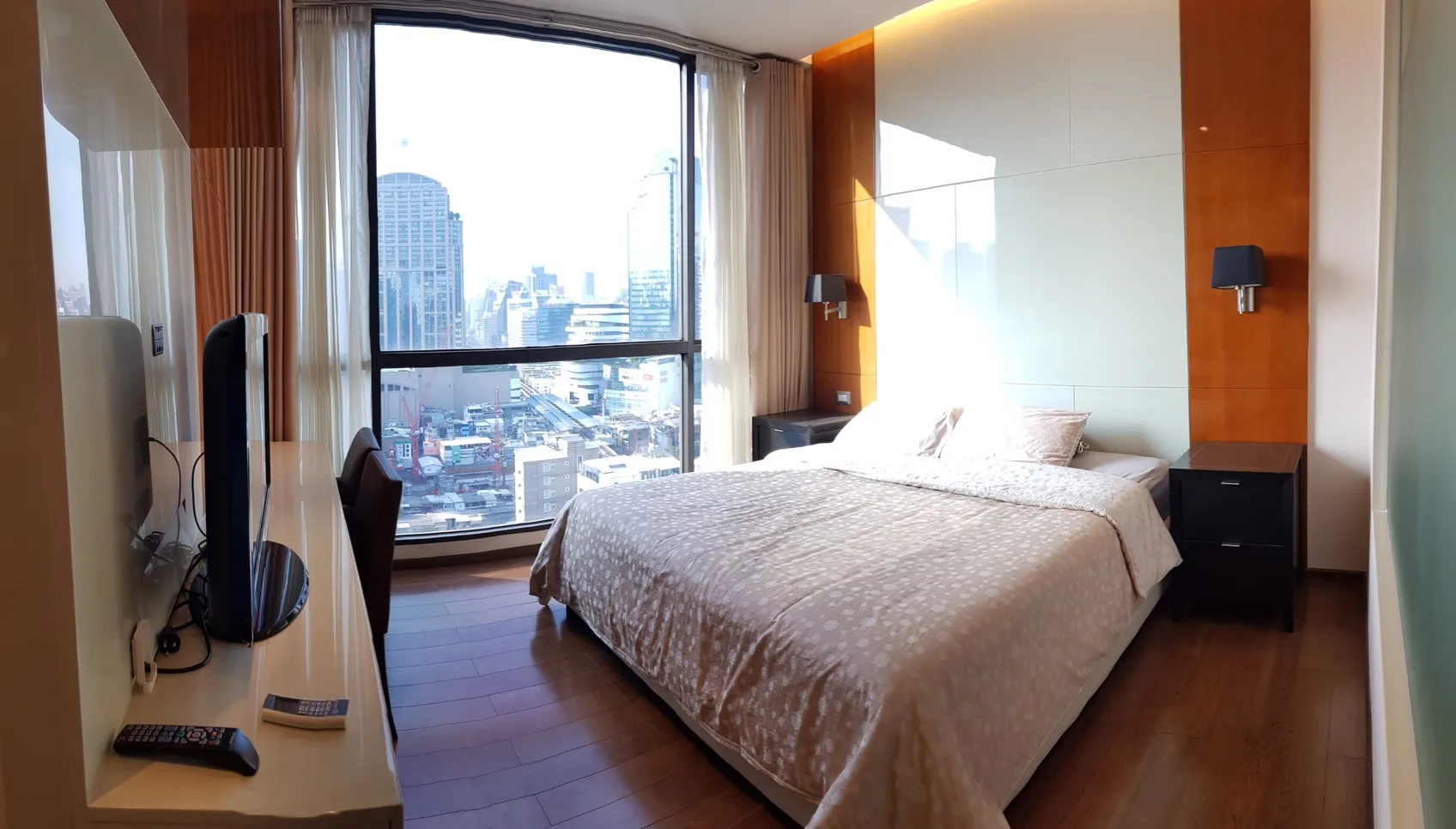 Property photos for The Address Sukhumvit 28