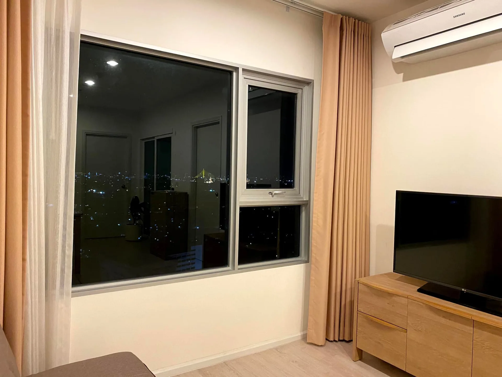 Property photos for Aspire Sathorn Thapra