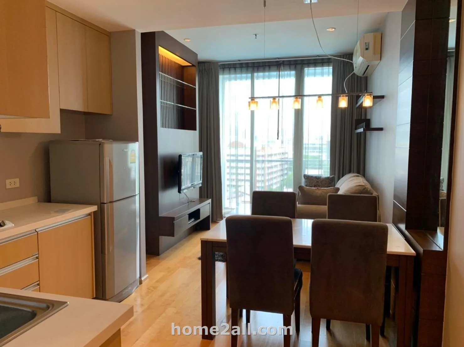 Property photos for Villa Rachatewi