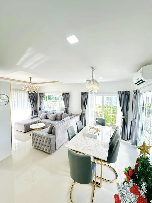 Property photos for Golden Neo Sukhumvit Lasalle