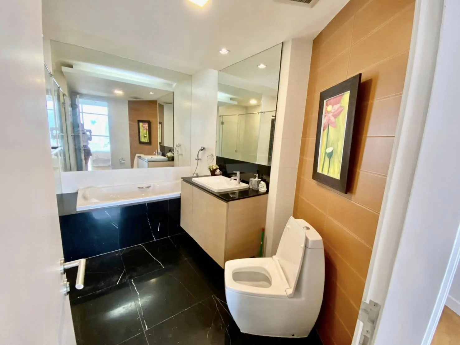 Property photos for Urbano Absolute Sathon - Taksin