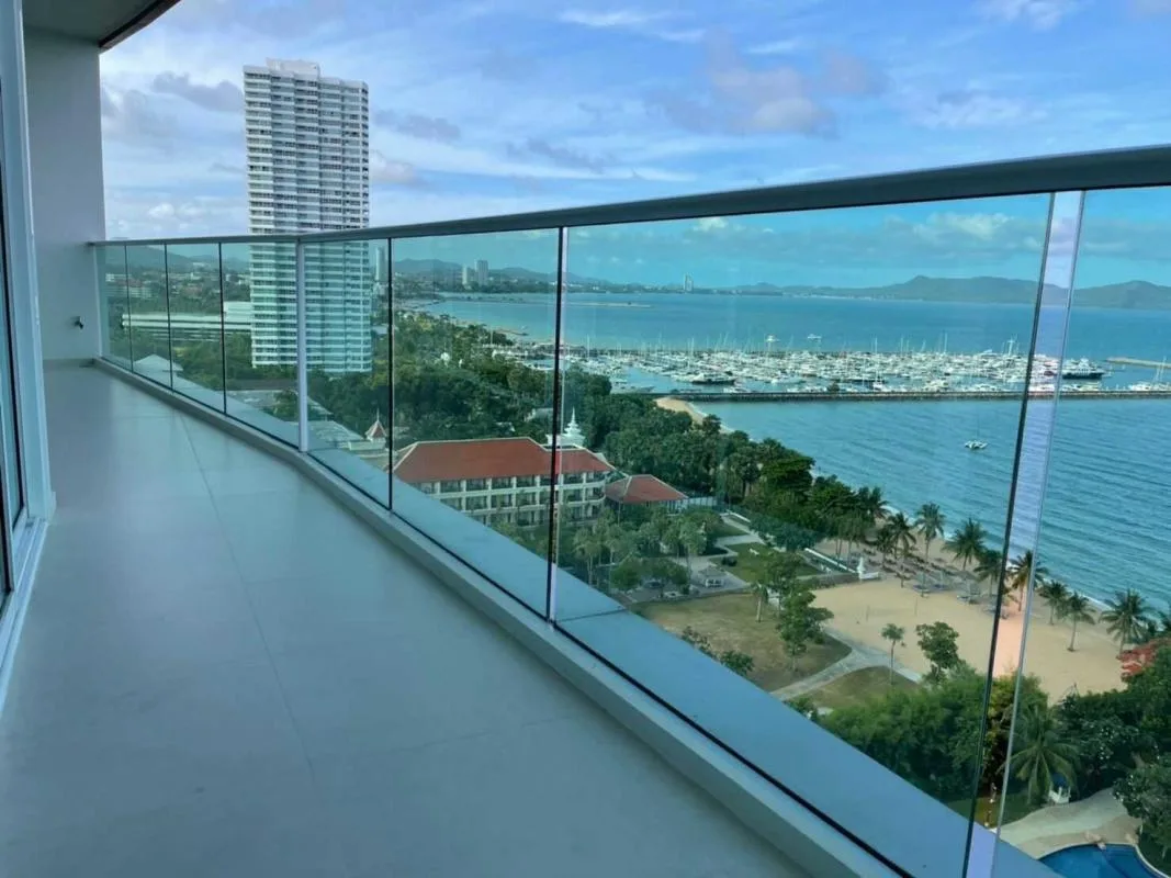 Property photos for Movenpick White Sand Beach