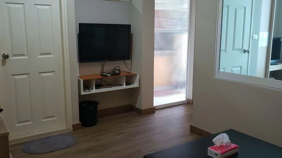 Property photos for Life Sukhumvit 65