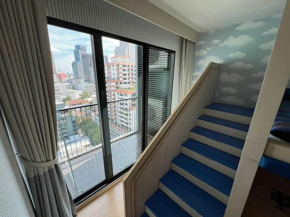 Property photos for Noble Reflex