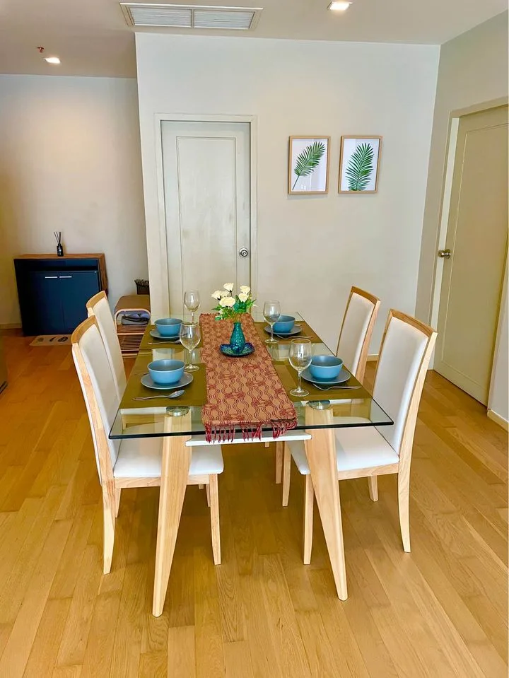 Property photos for Noble Reveal