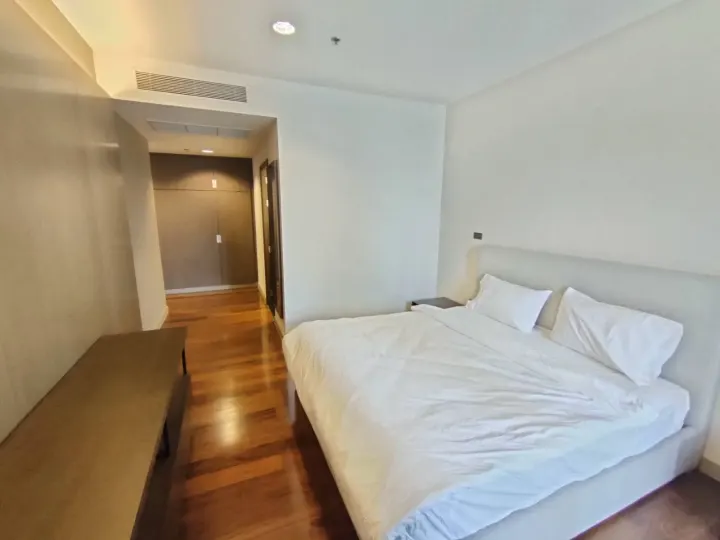 Property photos for Piya Residence 28 -30