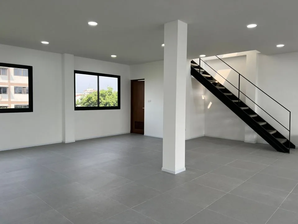 Property photos for Office Soi Bangna-trad 13