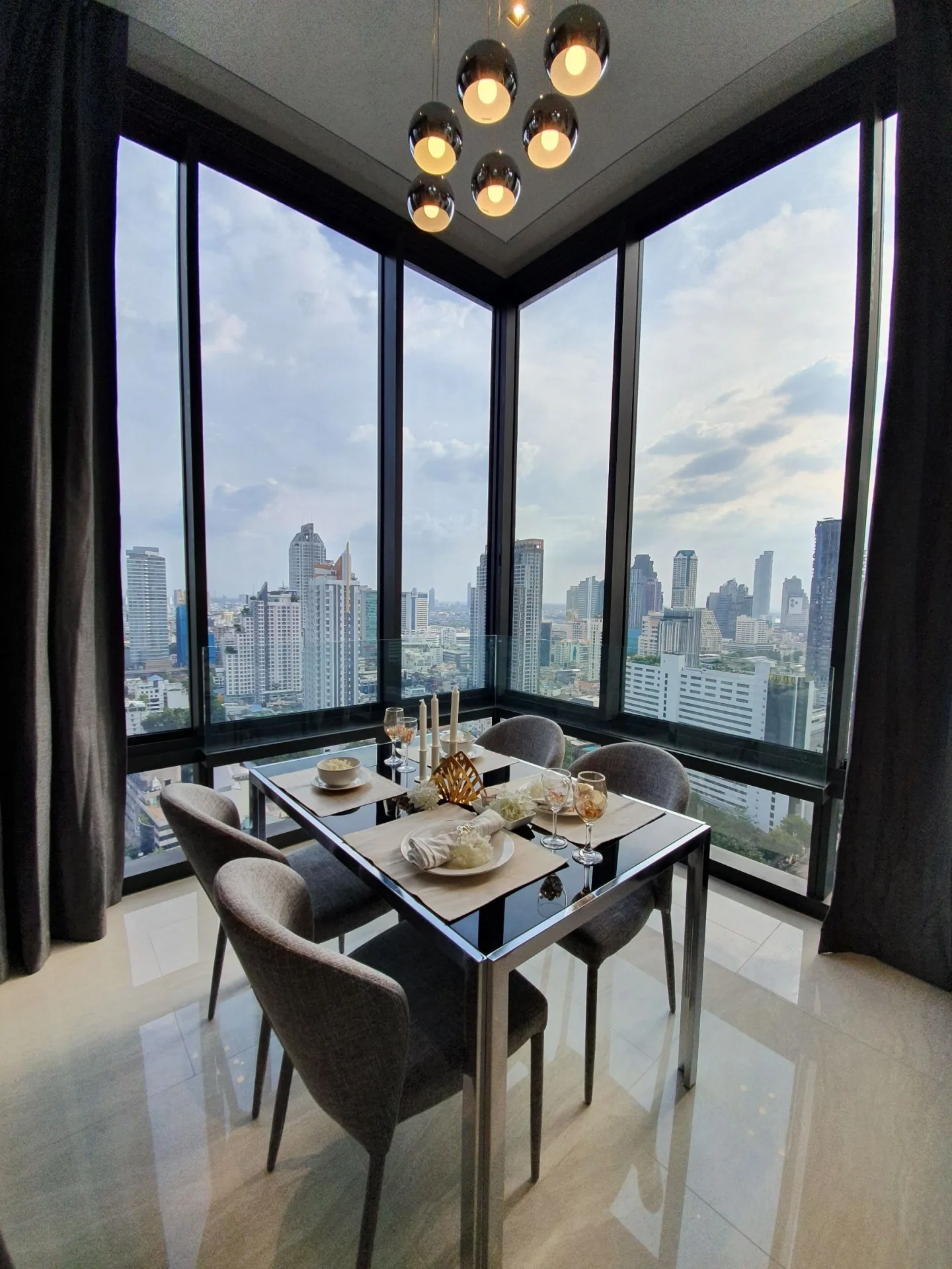 Property photos for Ashton Silom