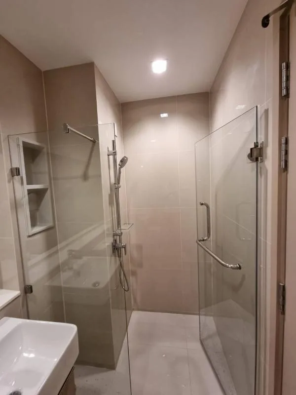 Property photos for Life Sathorn Sierra