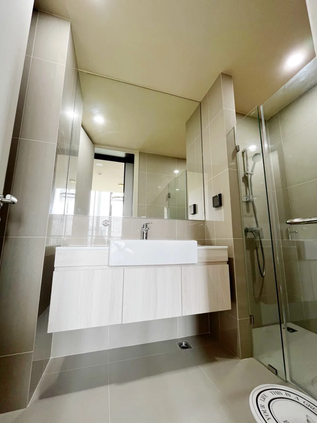 Property photos for Noble Recole