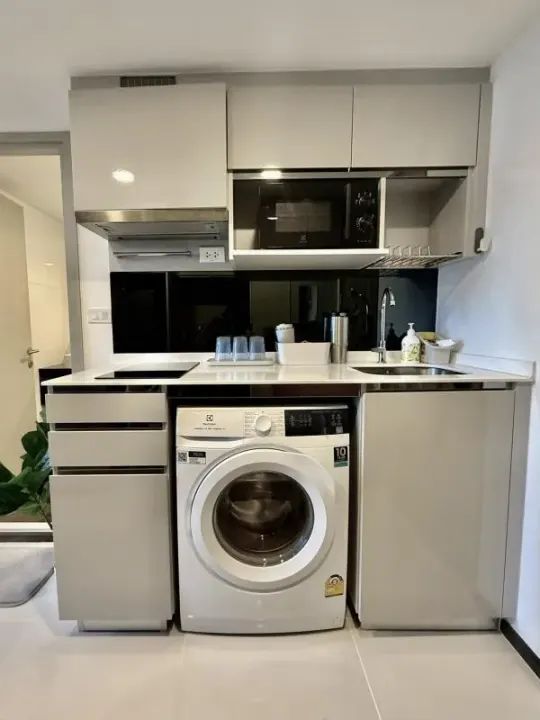 Property photos for Knightsbridge Space Ratchayothin