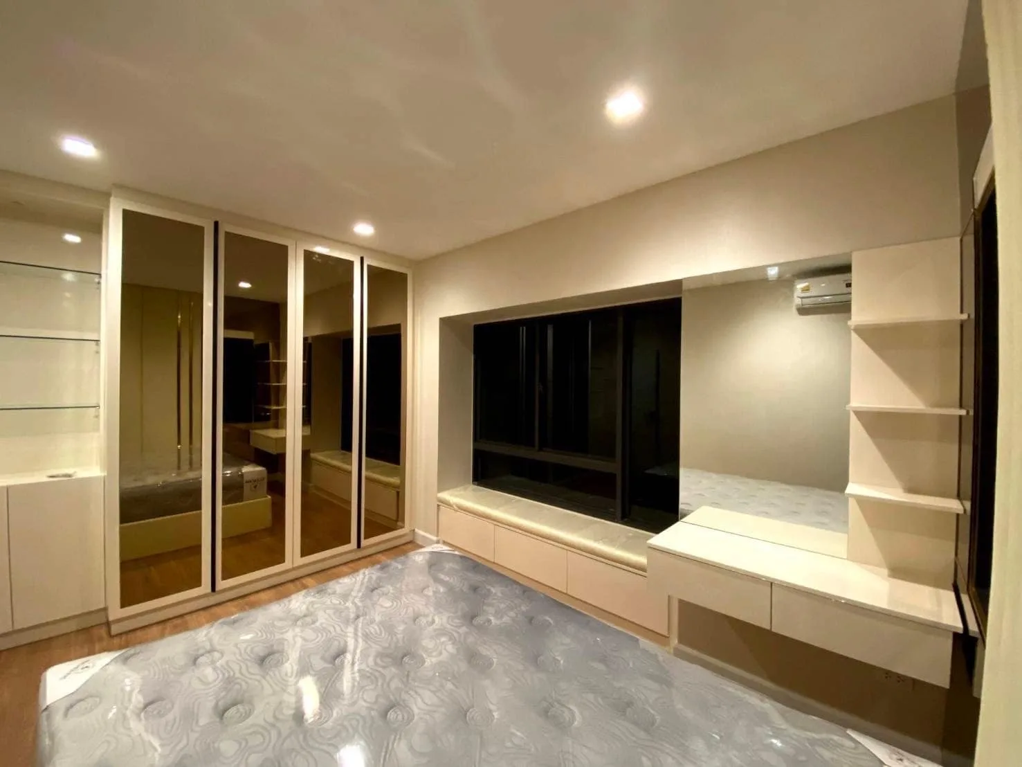 Property photos for Venue Rama 9