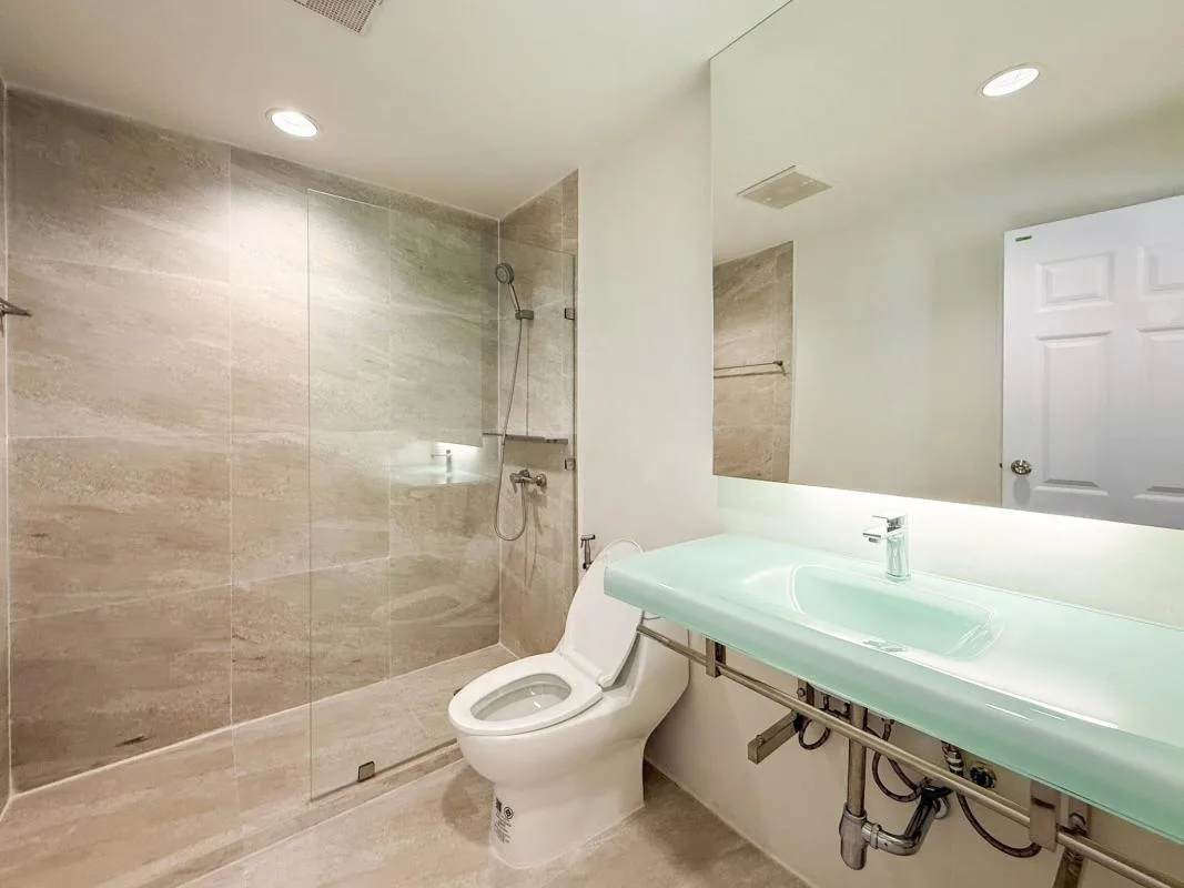 Property photos for The Waterford Diamond