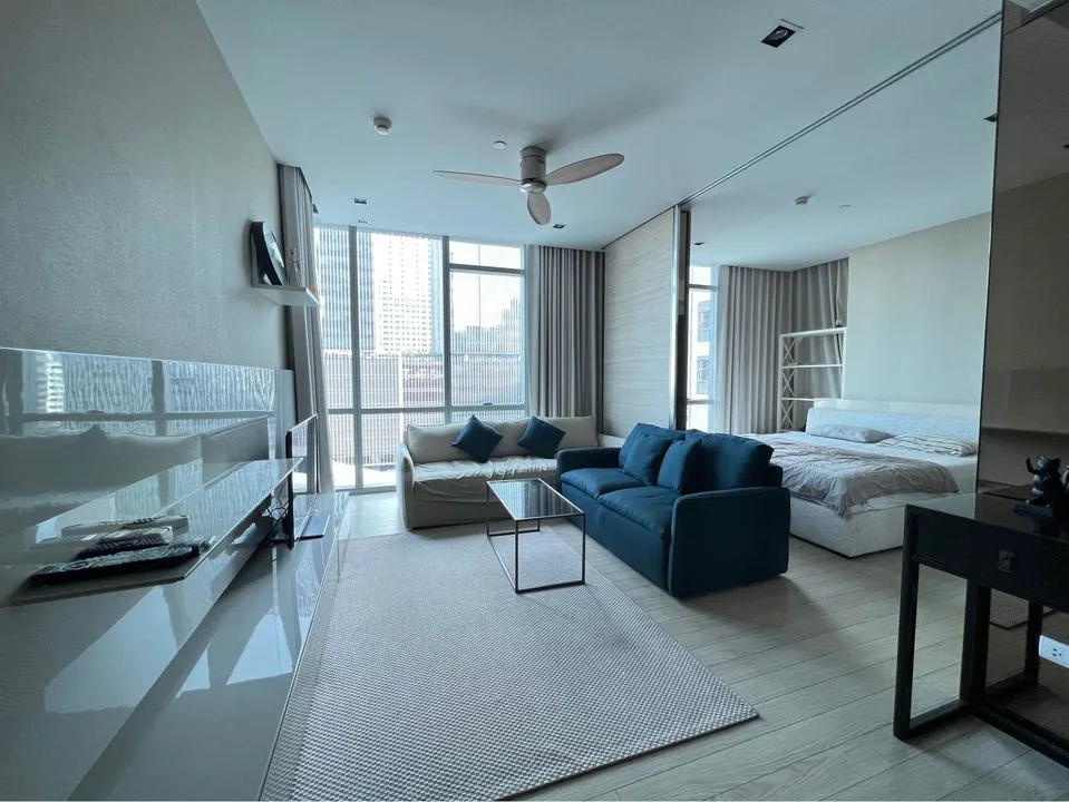 Property photos for The Room Sukhumvit 21