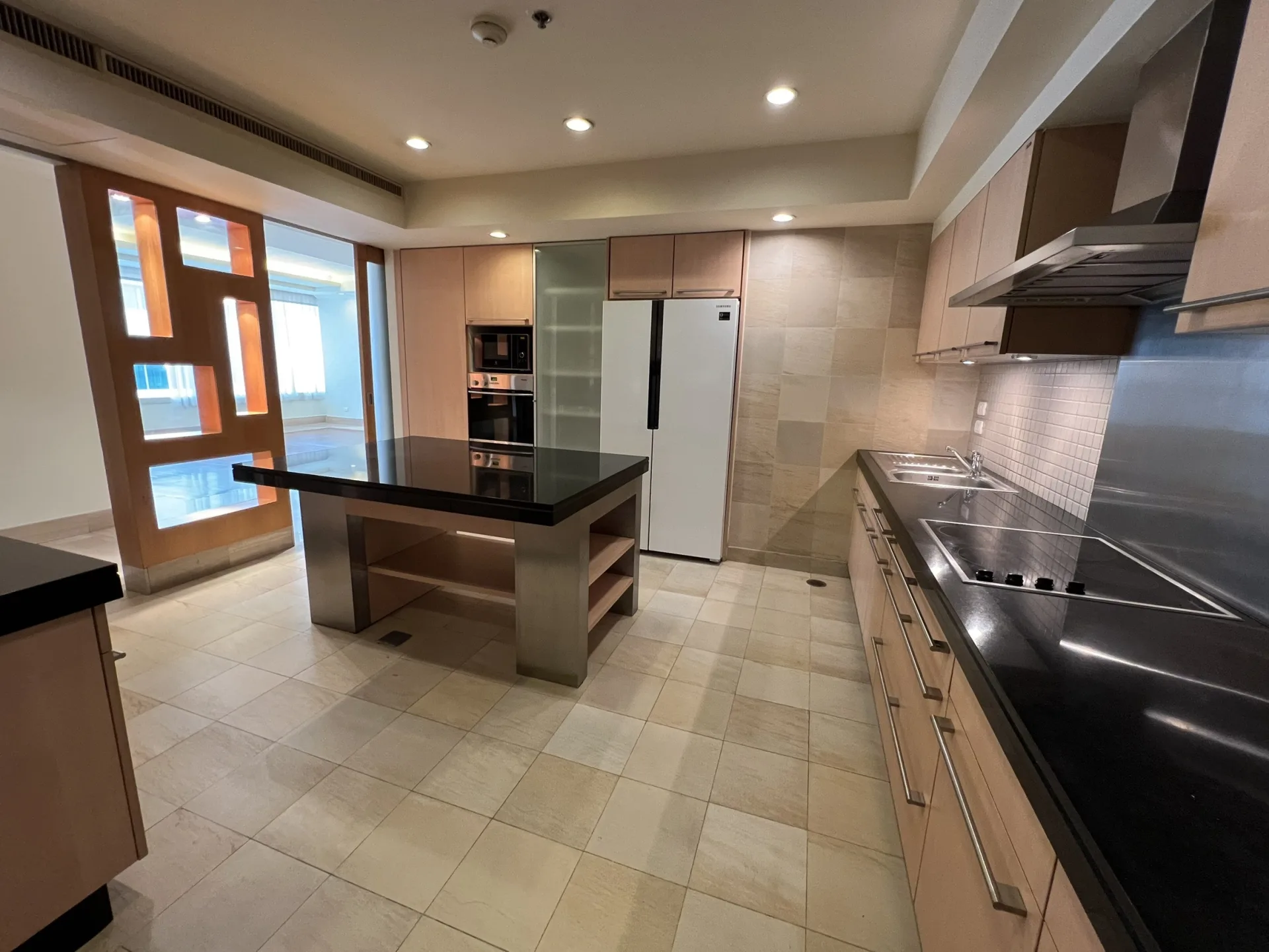Property photos for Baan Ratchadamri