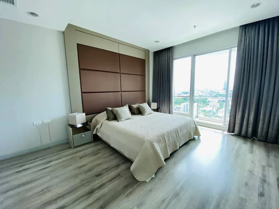 Property photos for Centric Sathorn - Saint Louis