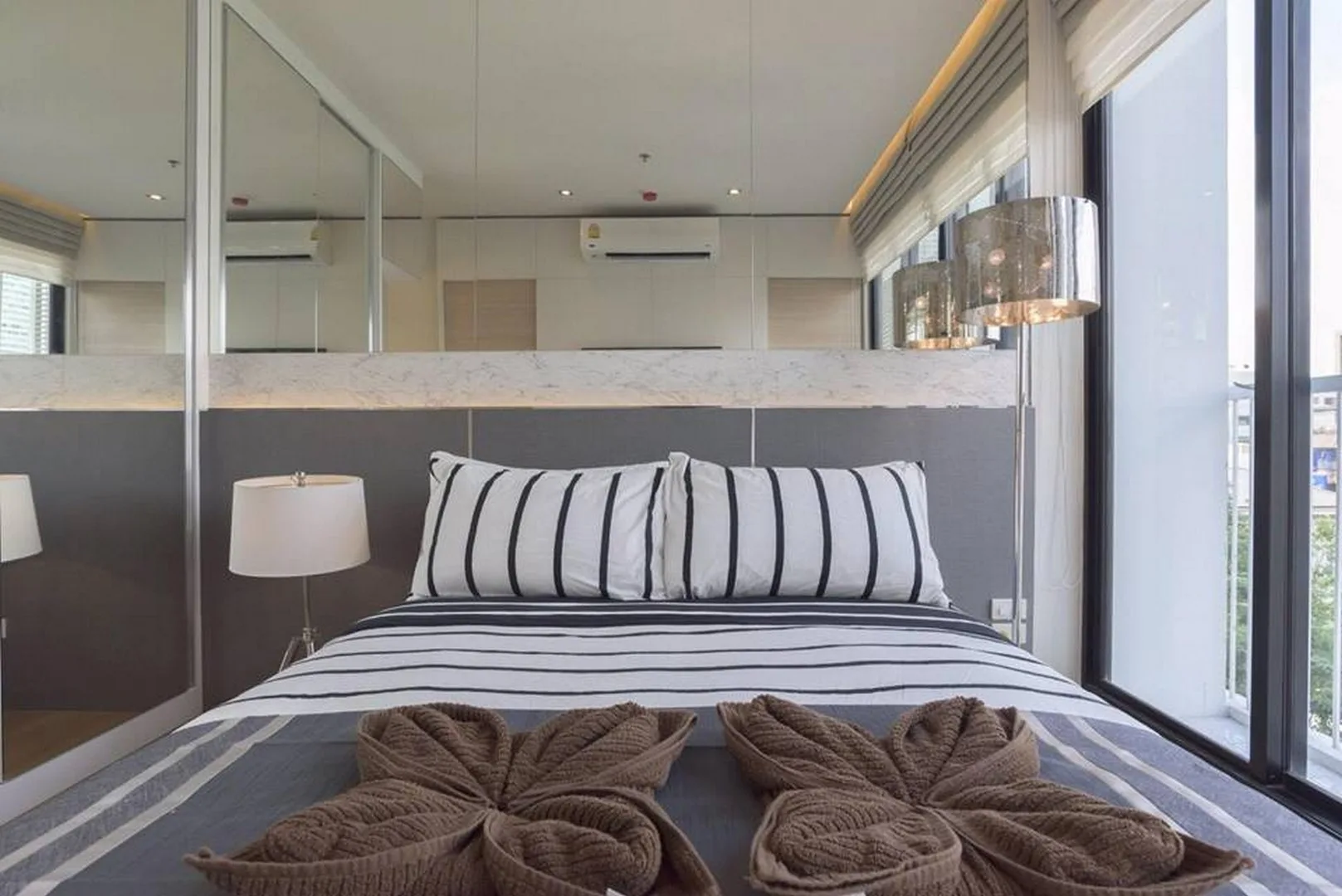 Property photos for Park Origin Phromphong