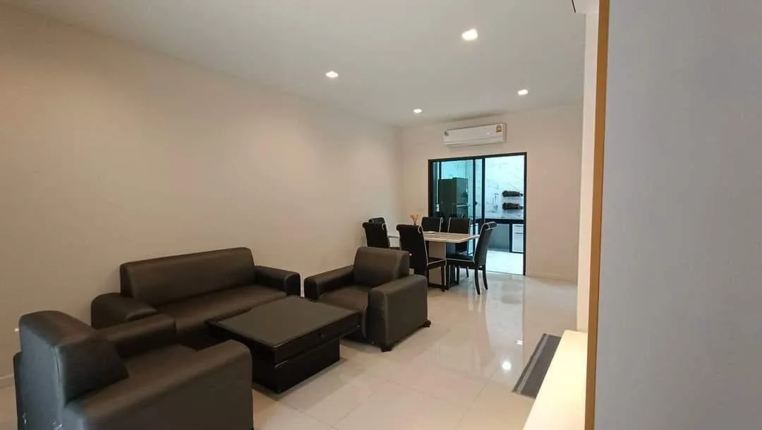 Property photos for Eigen Premium Townhome