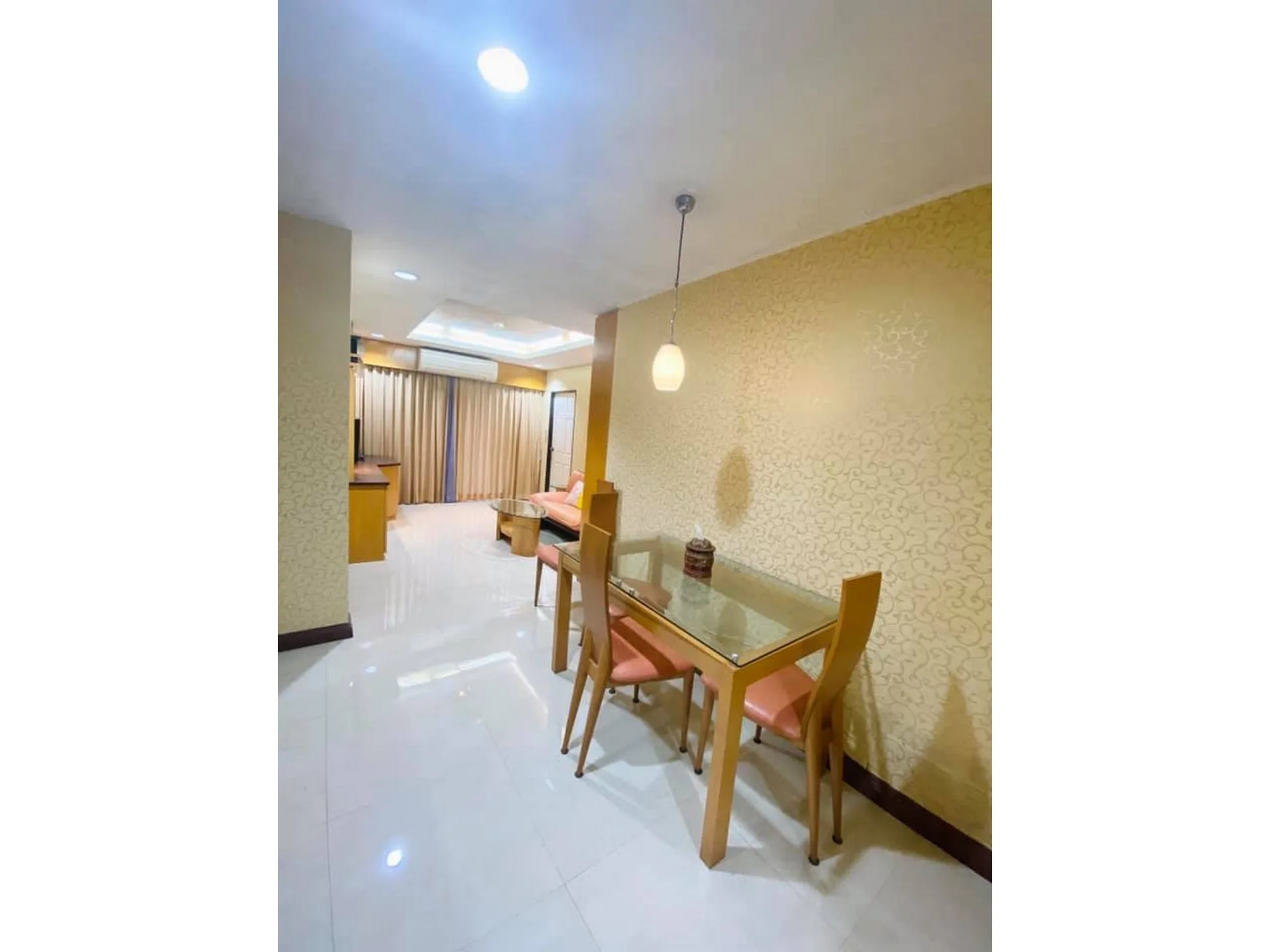 Property photos for Green Point Silom
