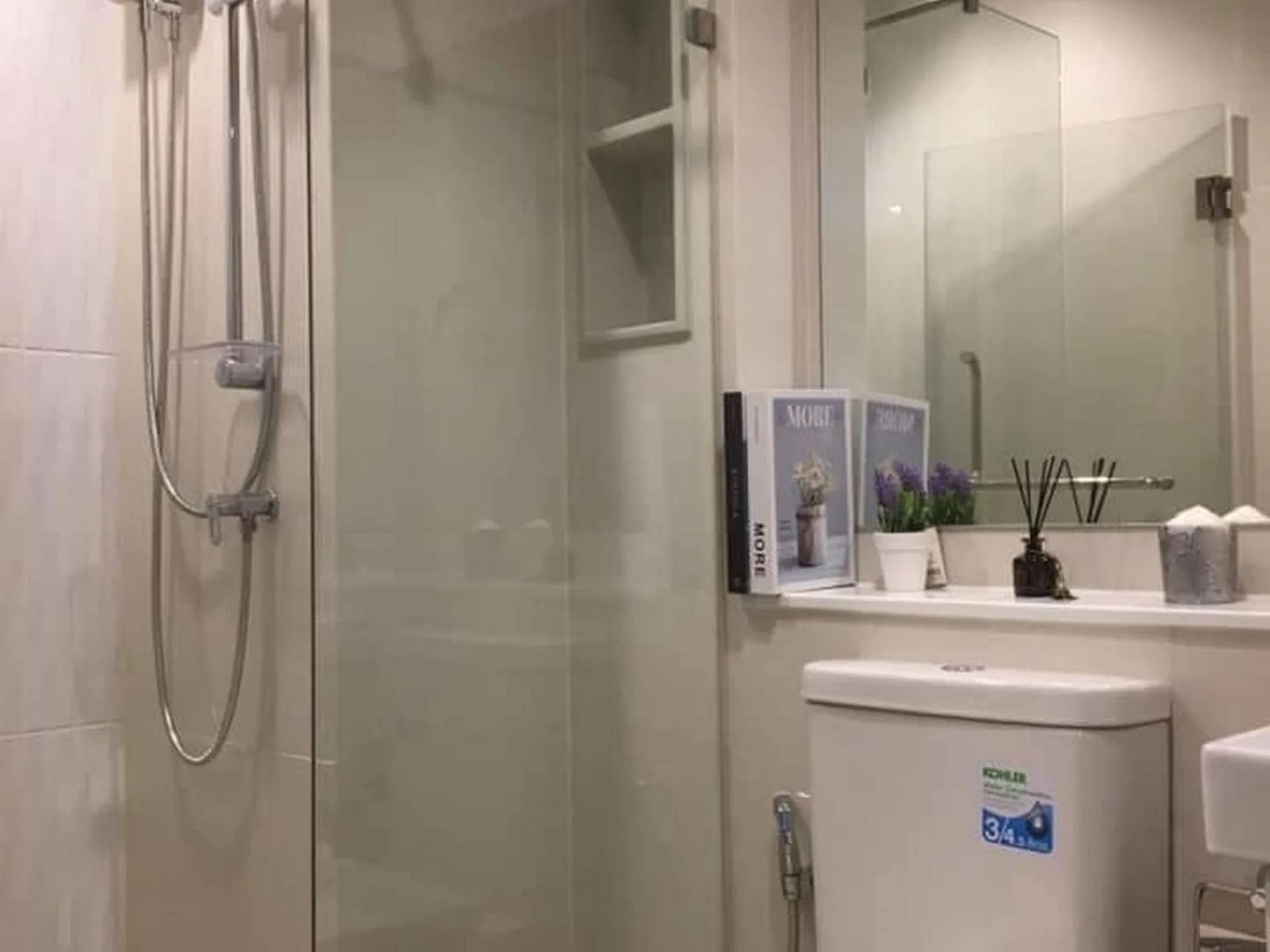 Property photos for LIFE Asoke - Rama 9