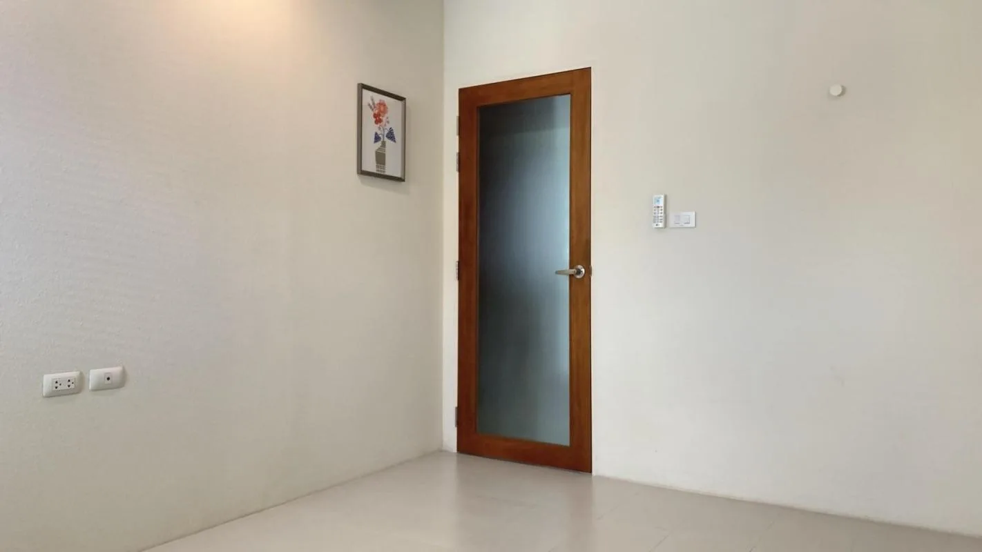 Property photos for Baan Klang Muang Lat Phrao-seri Thai