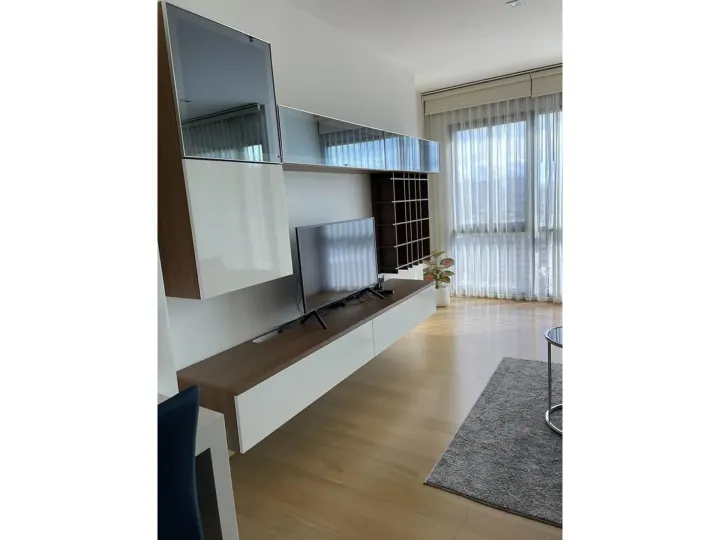 Property photos for Noble Reflex