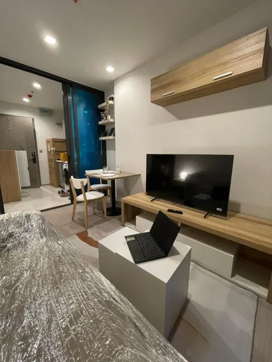 Property photos for Life Asoke Hype