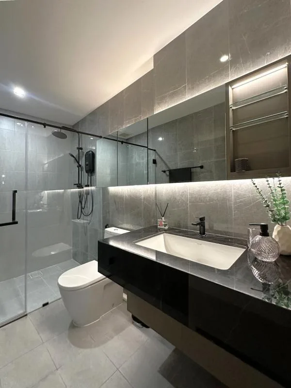 Property photos for The Room Sukhumvit 62