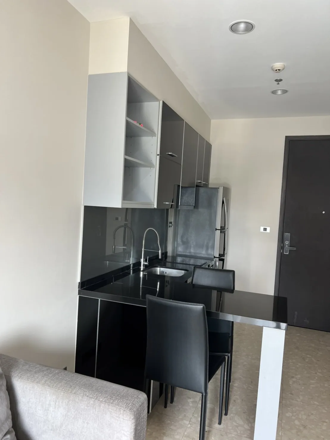Property photos for The Crest Sukhumvit 34
