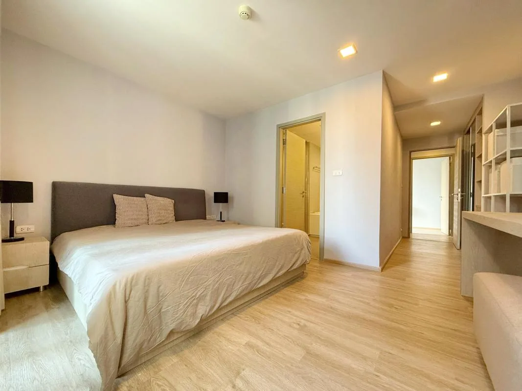 Property photos for LIV@49
