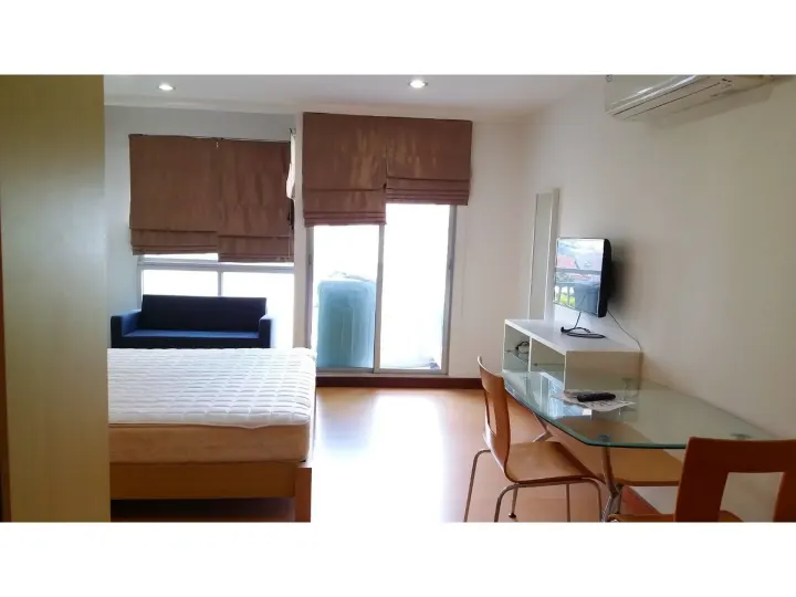 Property photos for Plus 38 Hip