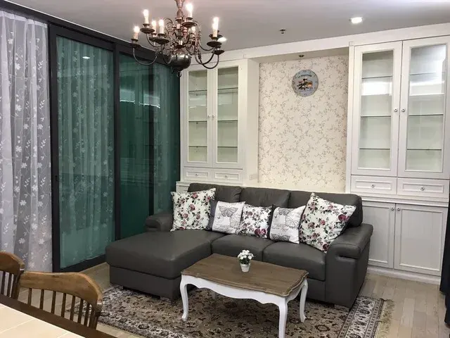 Property photos for Noble Remix