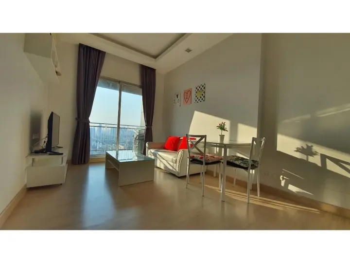 Property photos for Thru Thonglor
