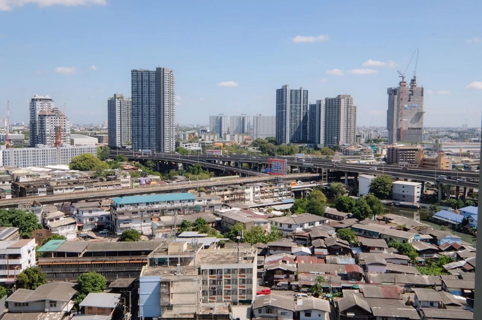 Property photos for Aspire Sukhumvit 48