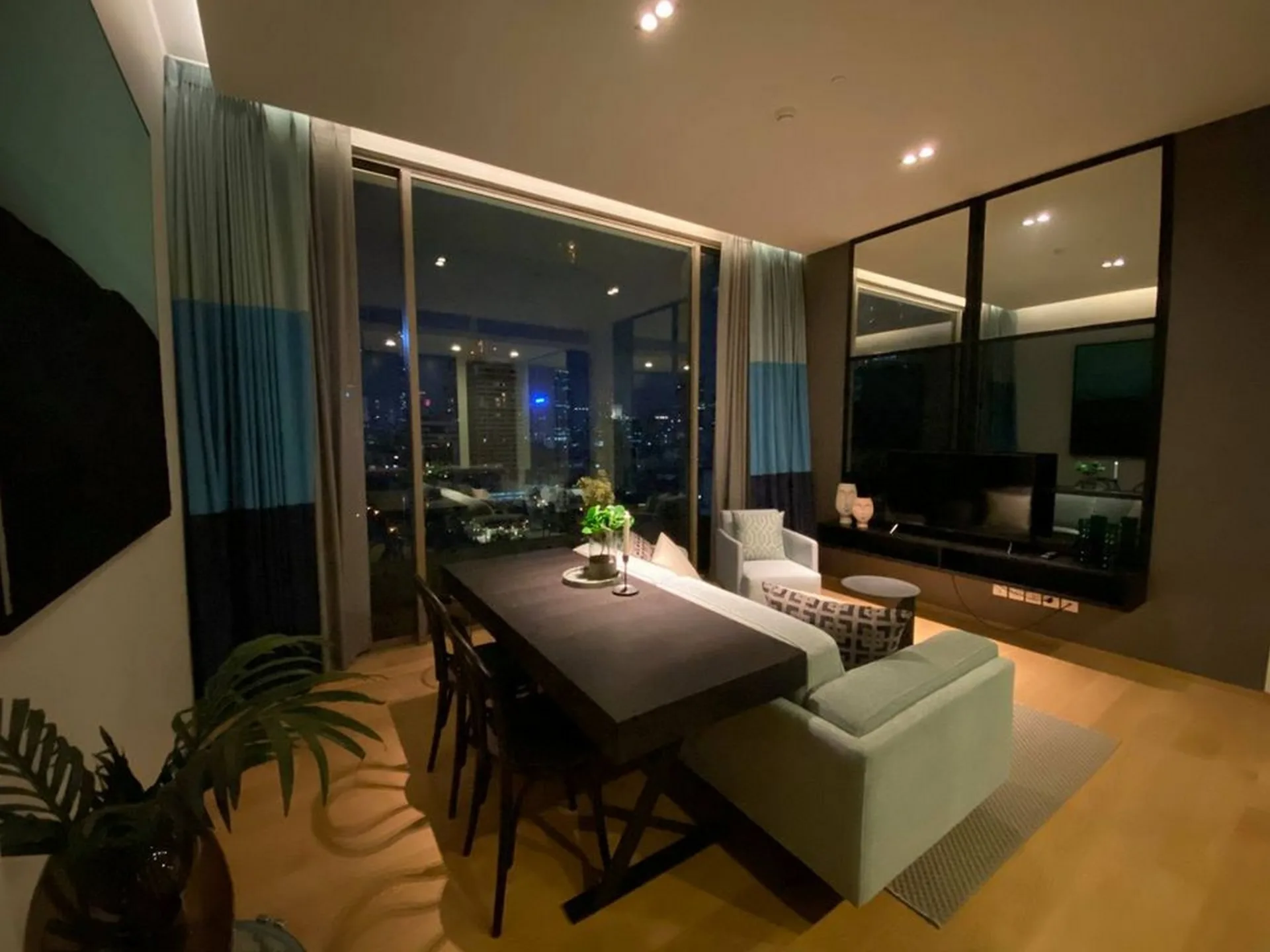 Property photos for Saladaeng One