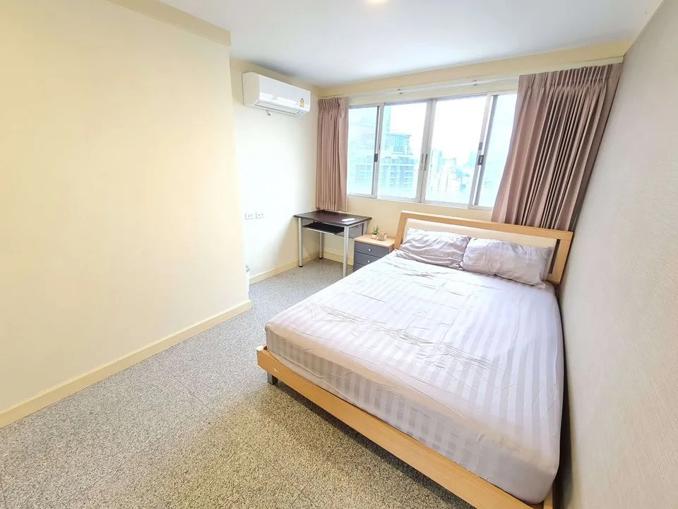 Property photos for The Waterford Diamond