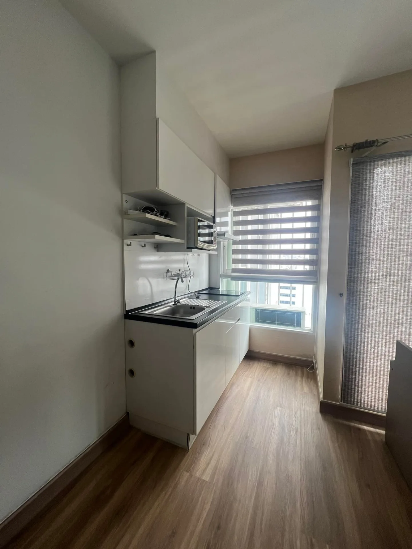 Property photos for The Parkland Grand Asoke - Phetchaburi