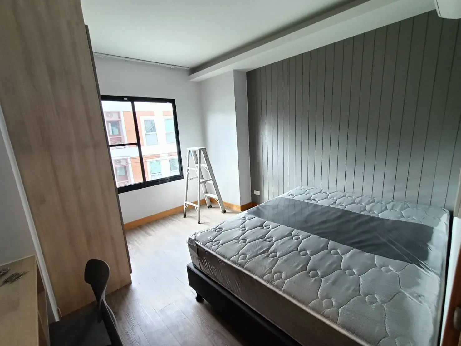 Property photos for Lily House