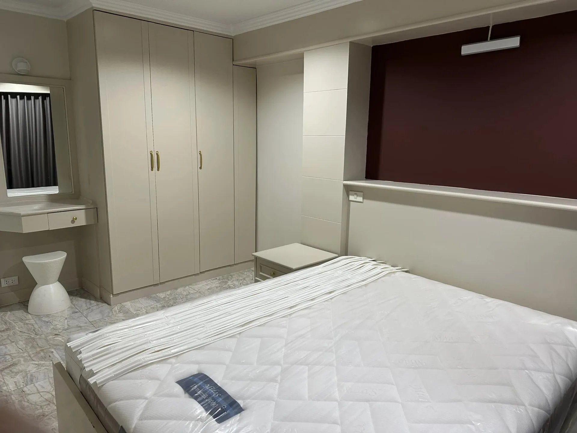 Property photos for Thonglor Tower