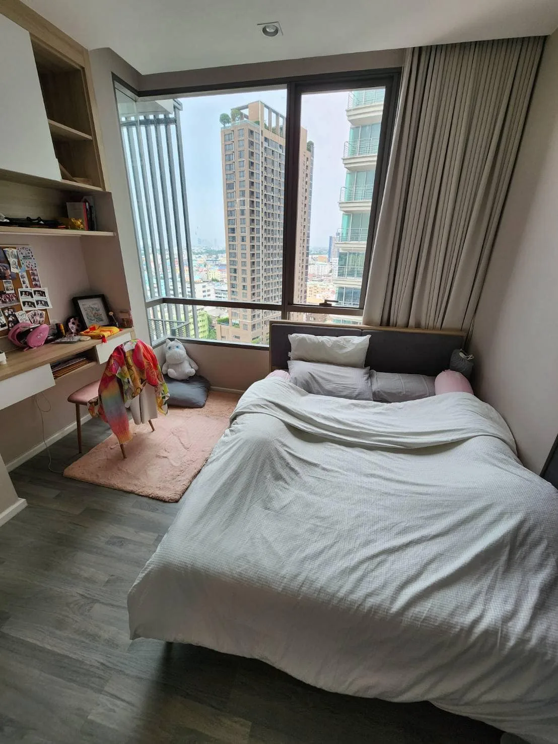 Property photos for The Room Sukhumvit 69